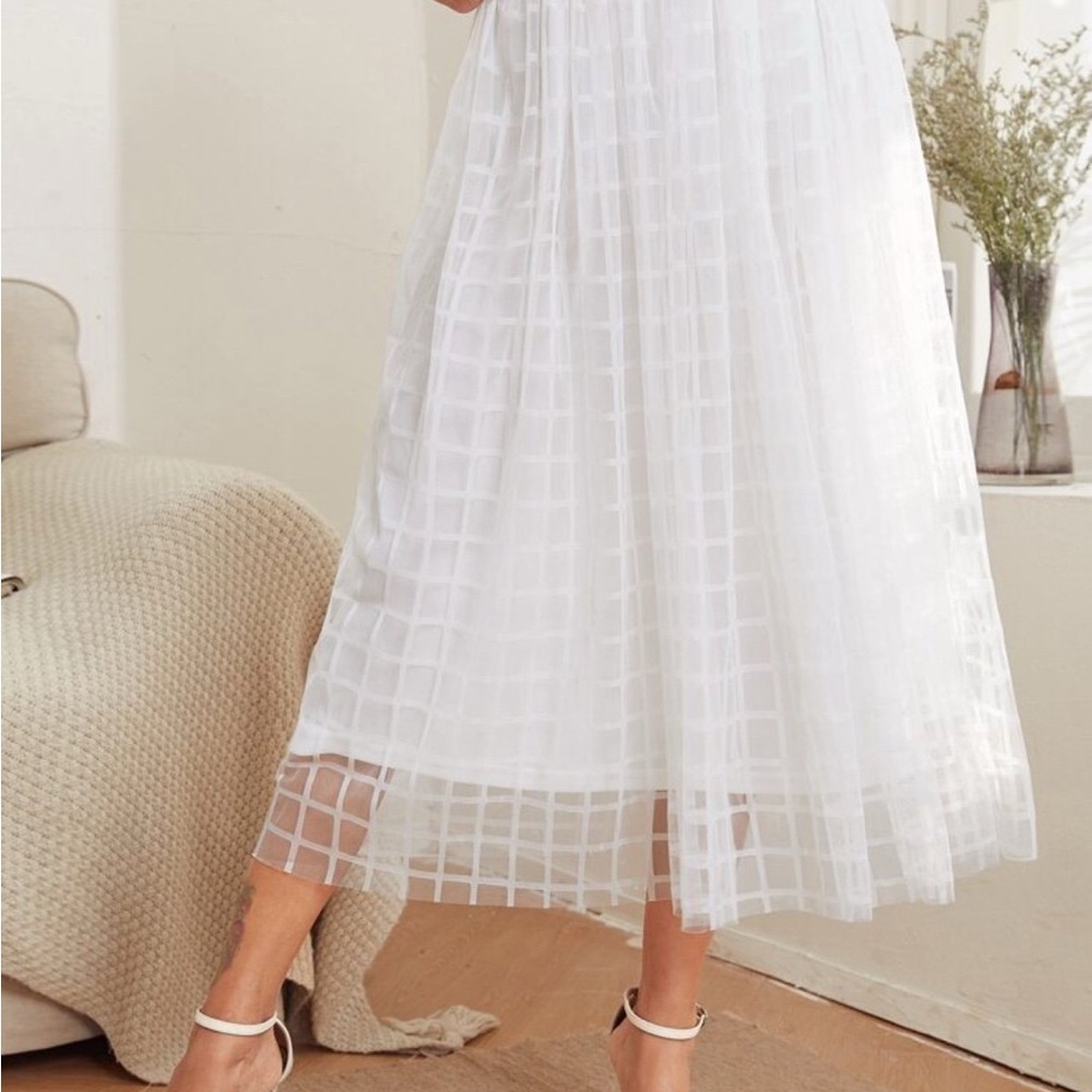 SHEIN White Grid A-Line Skirt